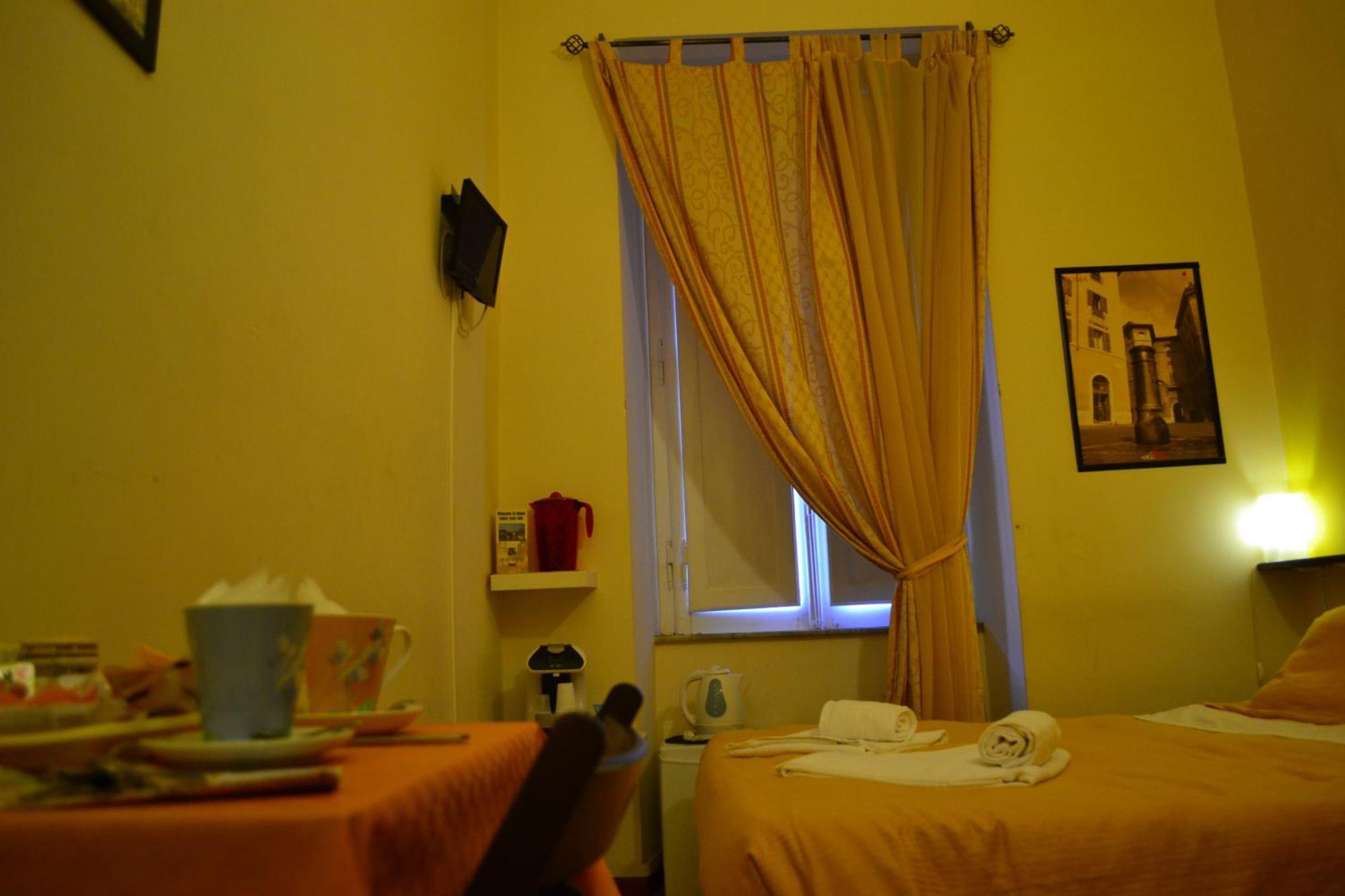 Quo Vadis Roma 2 Bed & Breakfast Стая снимка