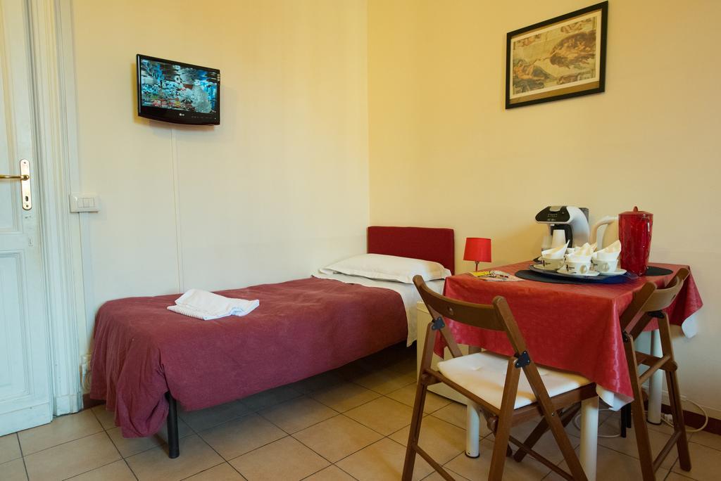 Quo Vadis Roma 2 Bed & Breakfast Екстериор снимка